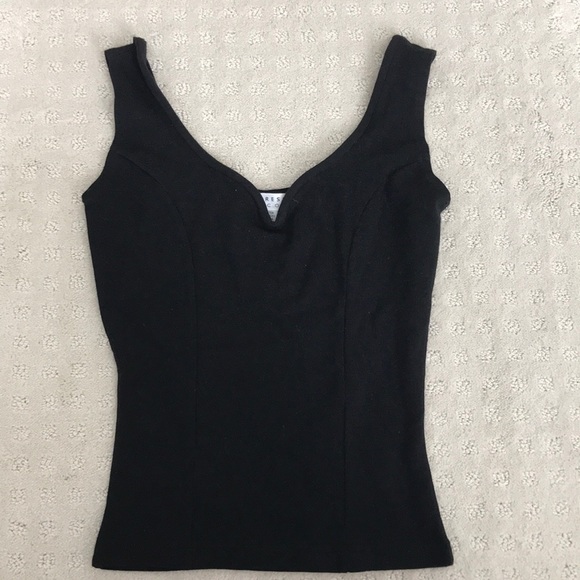 Express going out top - Picture 1 of 3